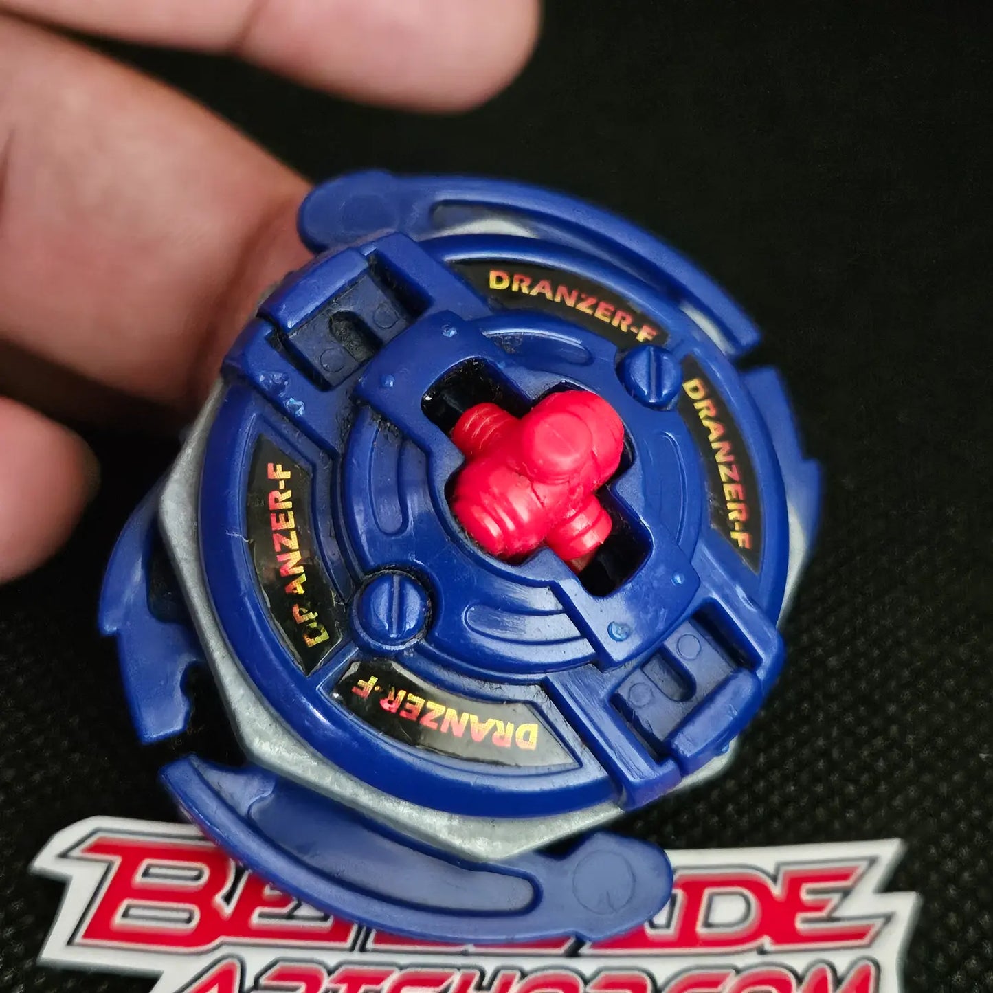Dranzer F Beyblade _h