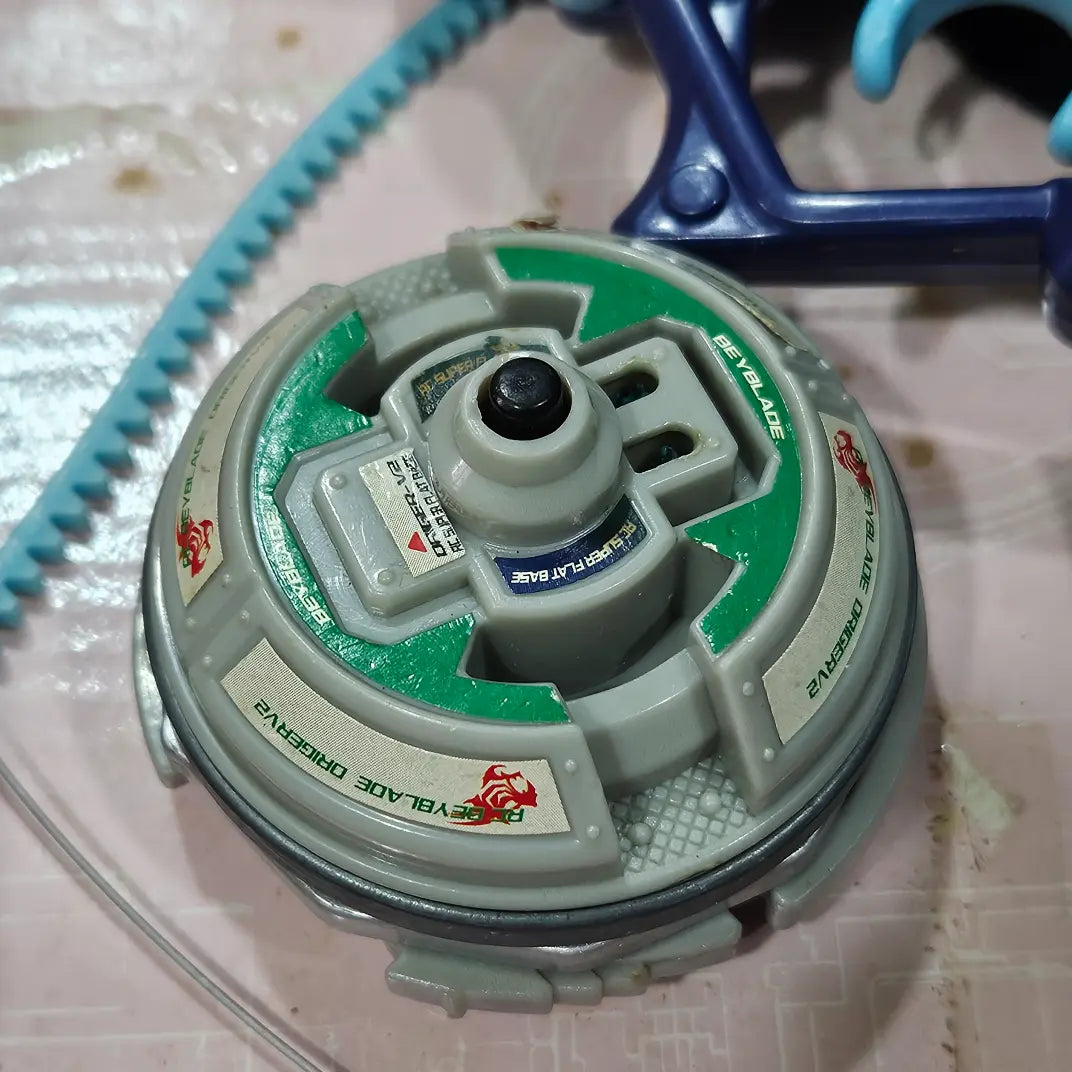 Beyblade Takara RA-06 Driger V2 RC Version