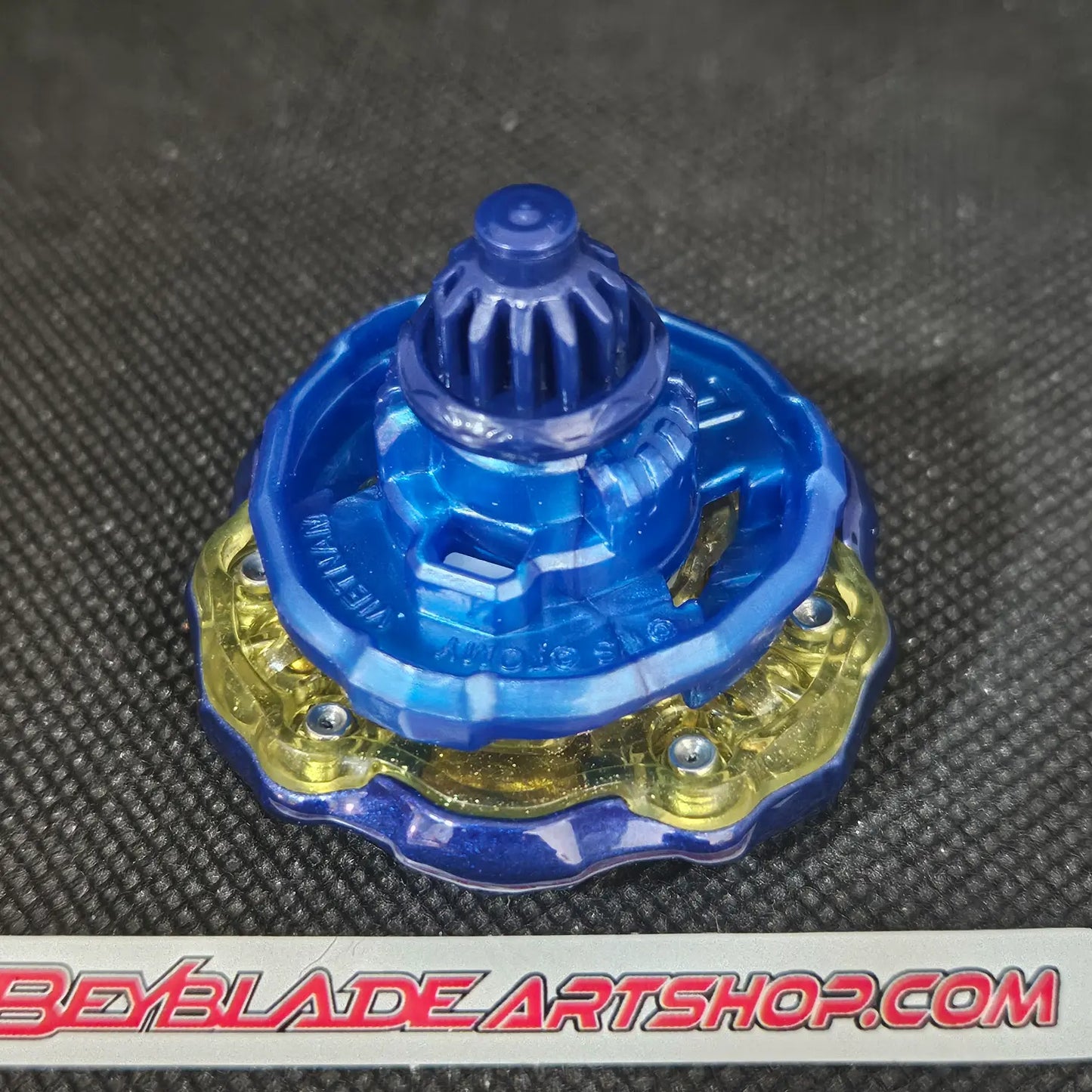 Beyblade X UX-00 Knight Mail 3-85BS (Metal Coat: Navy Blue)