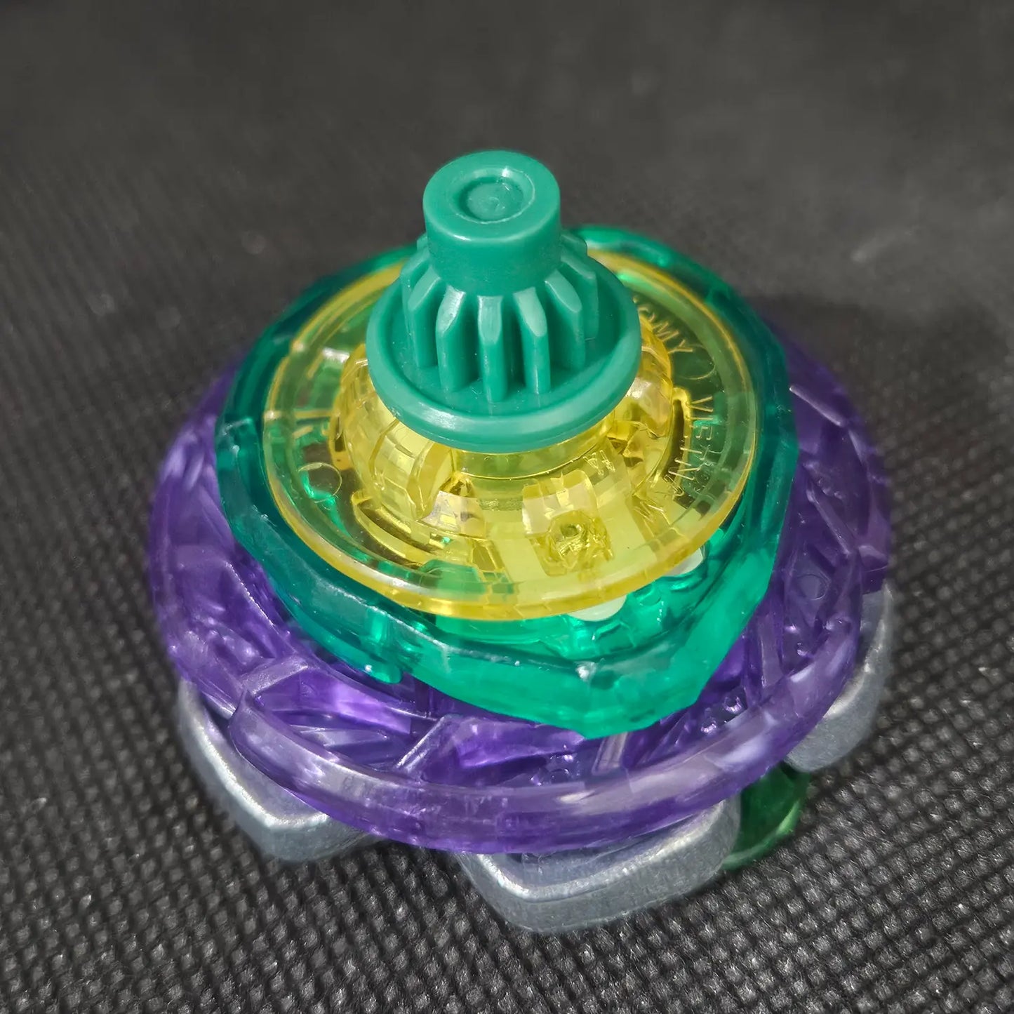 Beyblade X Cerberus Dark W1-60F