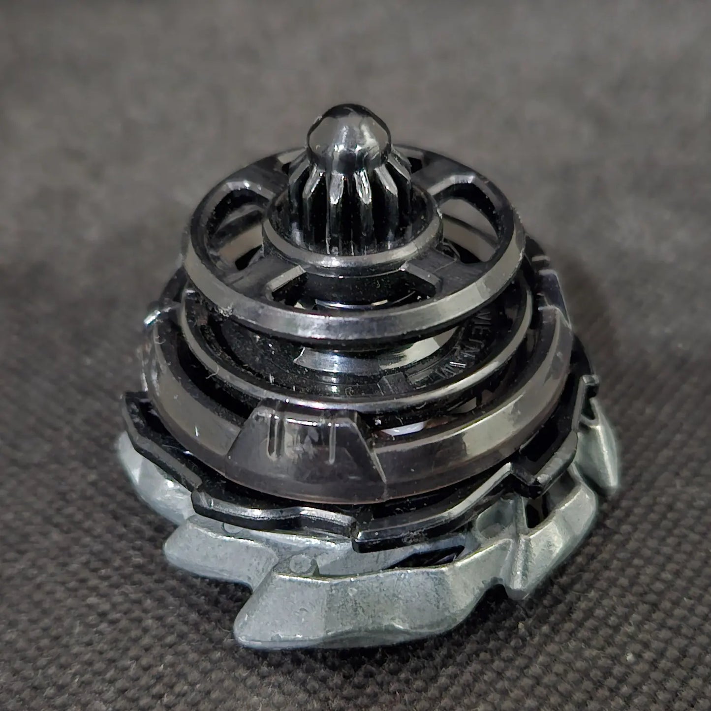 Beyblade X Fox Brush J0-80DB CX-06 02
