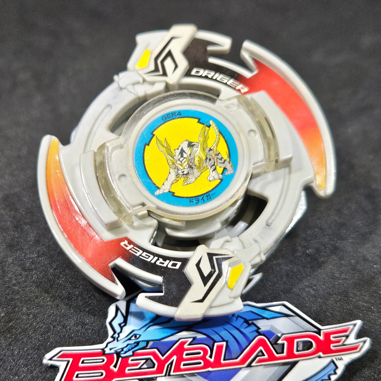 Driger S Beyblade