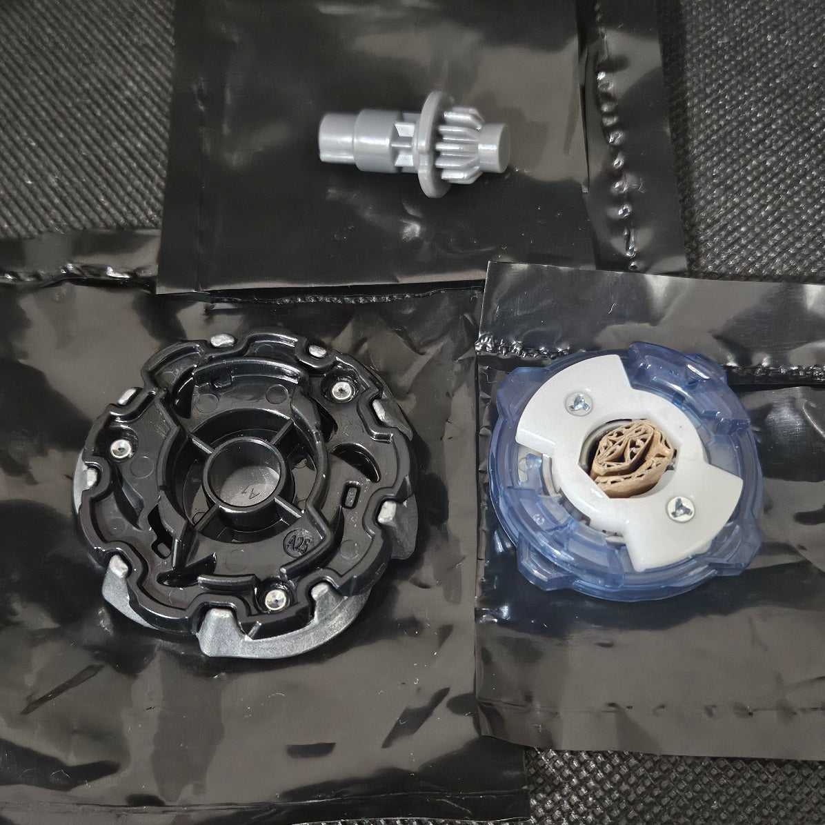 Beyblade X Phoenix Rudder 4-70LF