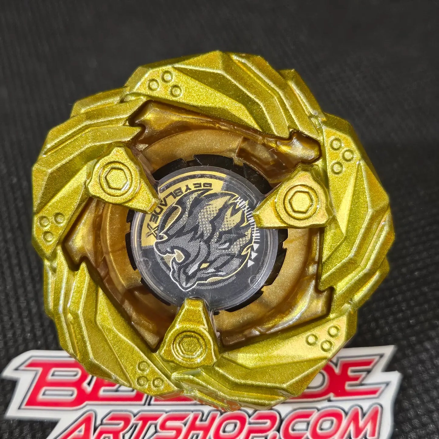 Beyblade X Leon Claw 5-60P (Metal Coat: Gold)