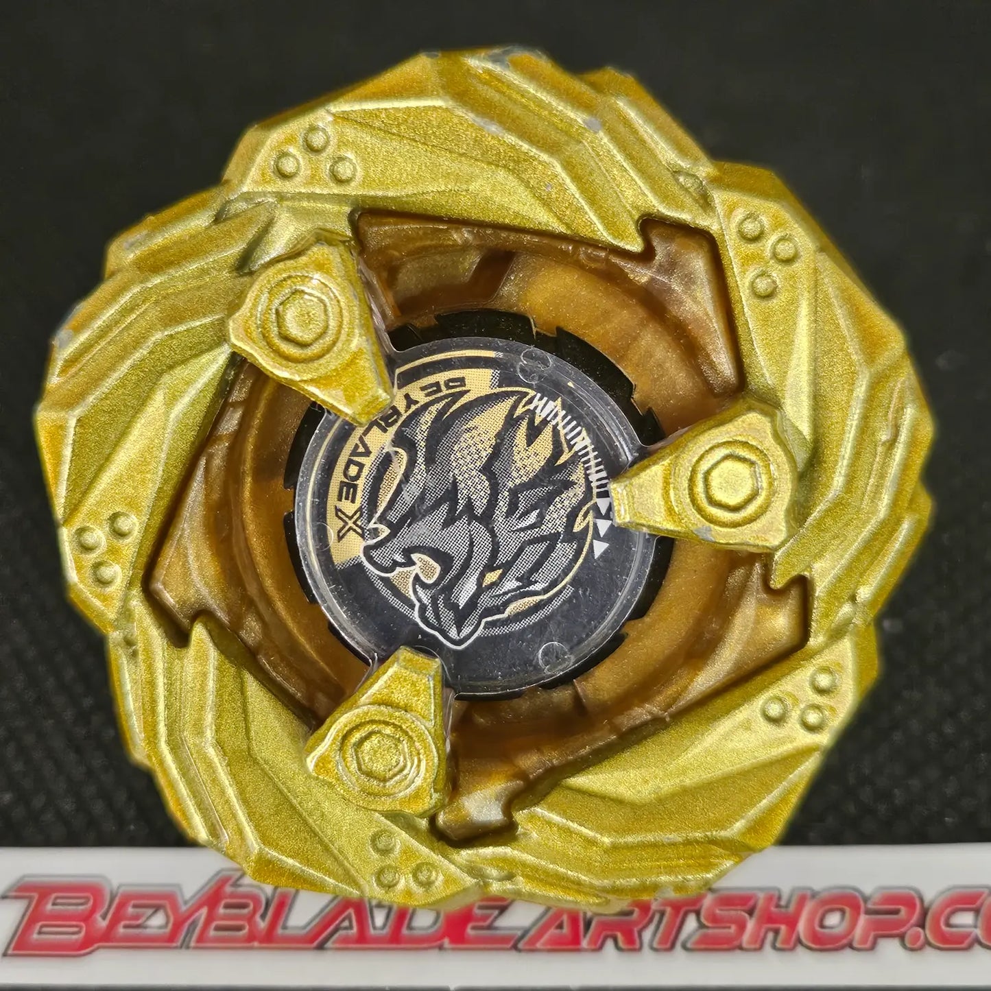 Beyblade X Leon Claw 5-60P (Metal Coat: Gold)