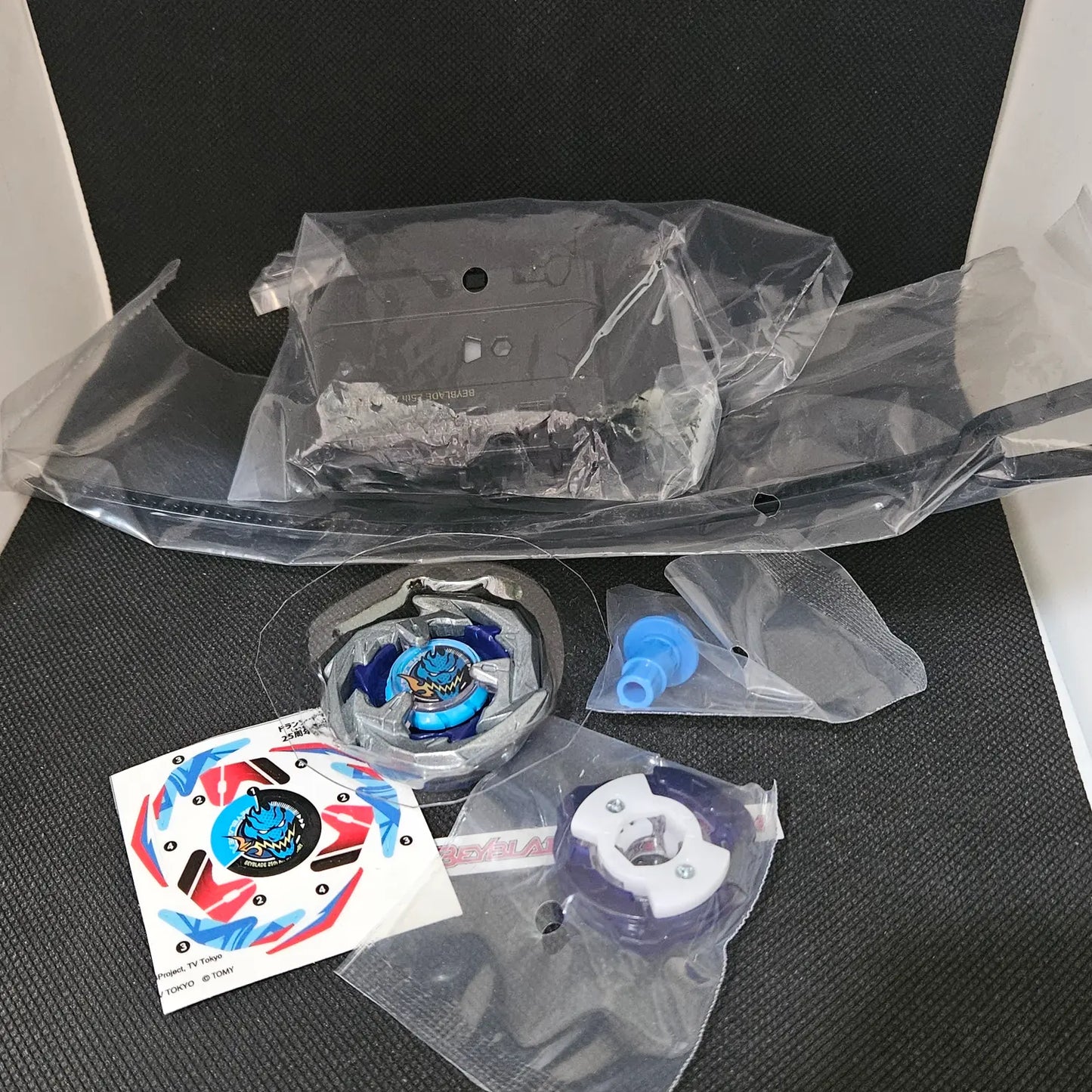 Beyblade X Dran Sword 3-60F BX-00 "Holo Sticker Ver."