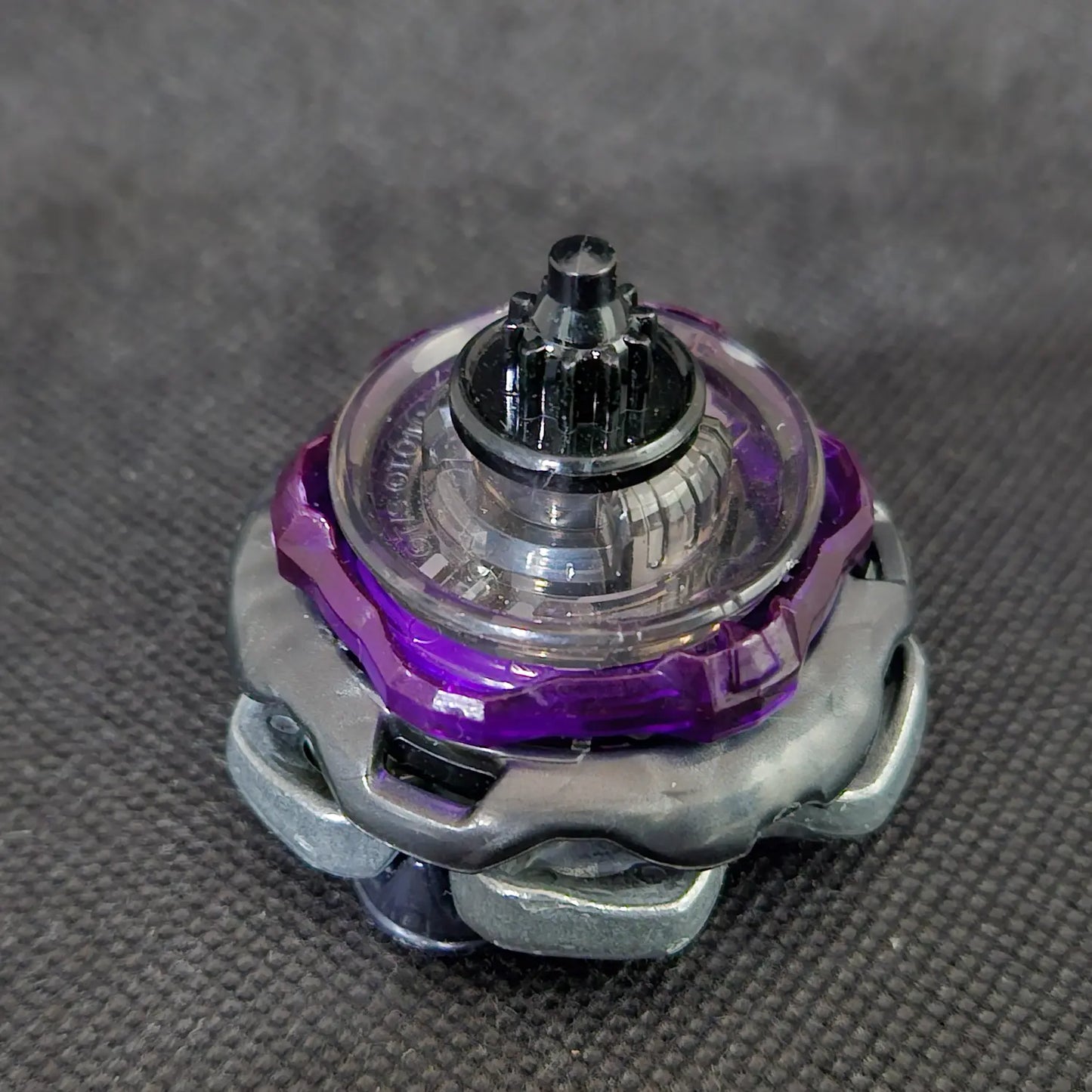 Beyblade X Perseus Dark B6-80W