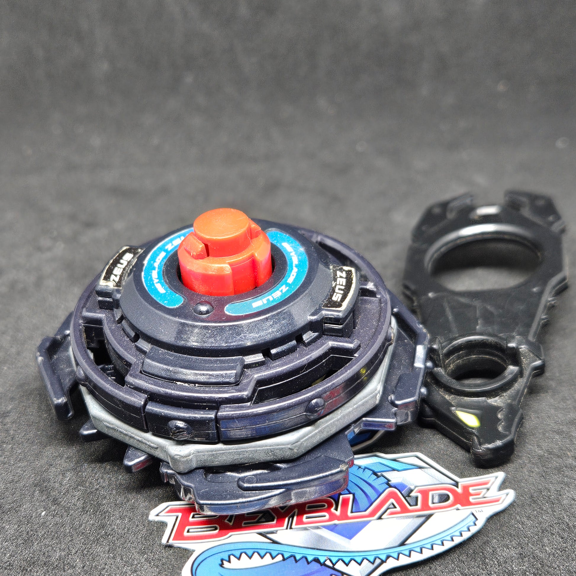 beyblade with engine gear Beyblade Zeus – Beyblade Art Shop